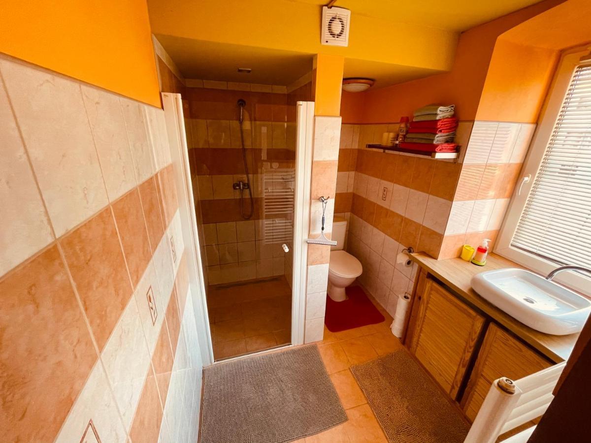 Apartmany U Kaplicky Kamyk nad Vltavou Buitenkant foto